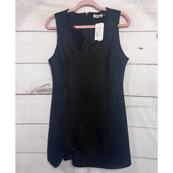 day + moon NWT Black Dress Size MED Short - Picture 1 of 6